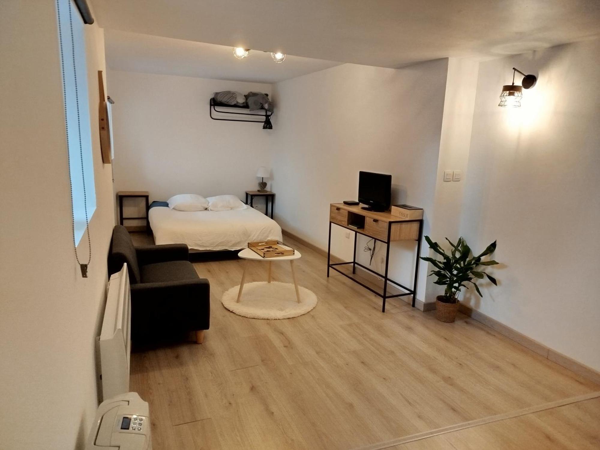 Chez Mathilde, Studio Sur Laval Laval  Eksteriør billede